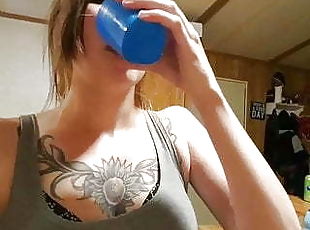 Woman Drinkin Her Milk Sex