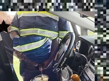 OMG!! Female customer caught the food Delivery Guy  jerking off on her Caesar salad (In Car)