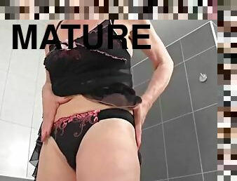 Mature blonde georgina milf compilation