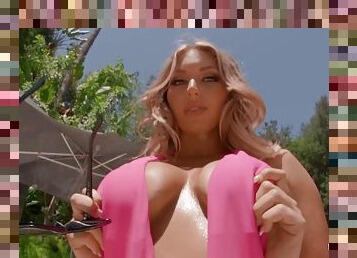 Perverted glamour babe Kayley Gunner crazy sex video