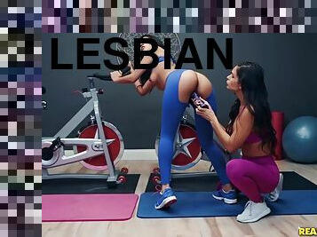 Latina babes Sophia Leone and Katana Kombat go lesbian