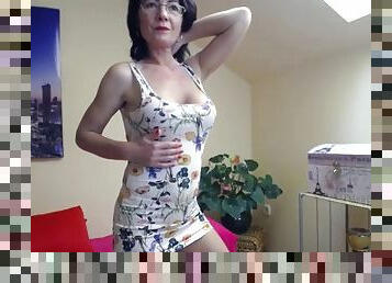 Wet mature babe webcam show
