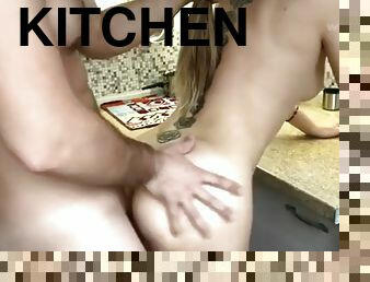 Second fuck with my sexdate next morning in the kitchen