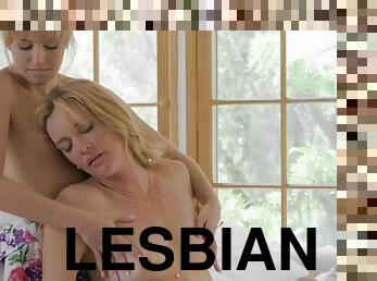 піхва-pussy, лесбіянка-lesbian, краля, збуждена, блондинка, красуня, мати, розкішна