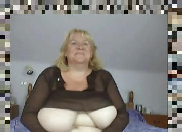 Big boobed mature webcam