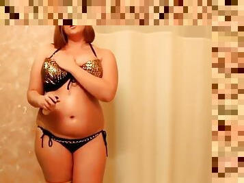 Bbw gold bikini