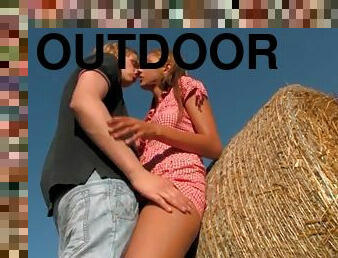 Hot teen outdoor and cumshot