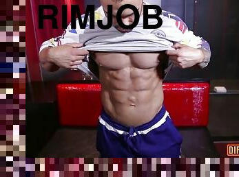 Muscle bodybuilder rimjob with cumshot