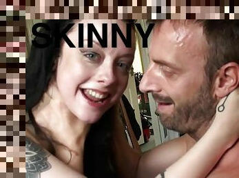 skinny slut Alessa Savage rough porn video