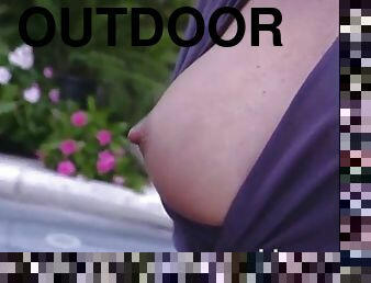 Helen and asia threesome outdoors