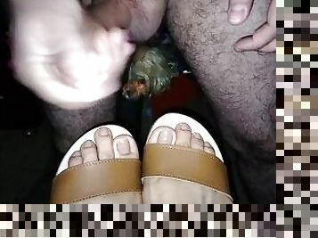 Cum in feet