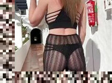 Walk in Transparent pants Thong ass exhib at hôtel