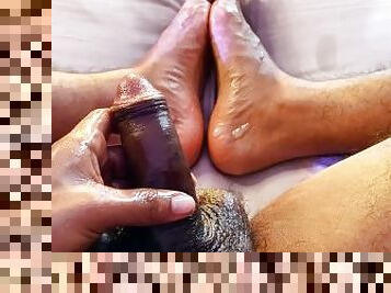 Pies cubiertos de semen -Cum show sobre mis pies