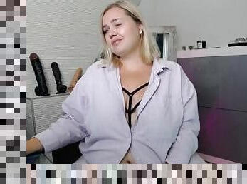 MargotGrey does small dick rating with sph
