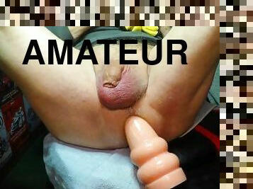 Papy et son Plug de 100 dans l'anus