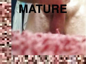 (Old Video Archive) Frontal View masturbation with Cumshot