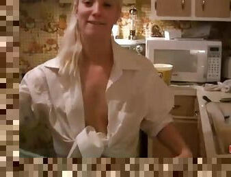 Girlfriend cooking and flashing flesh on camera