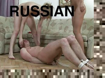 рускини, тийн, bdsm, луди, кучки, робство, женска-доминация