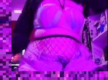 BBW Dance in fishnets