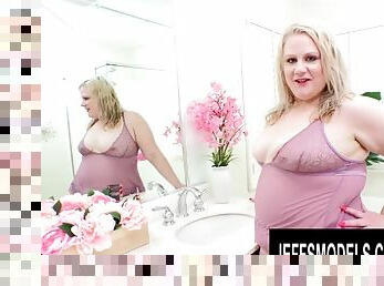 Fat curvy blonde Mary has a wild fun shower with her favorite dildos