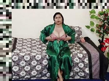 Pakistani Urdu Fucking Tits With Dildo