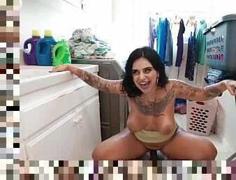 Big-boobed slut Azzy Star gets fucked in the laundry room