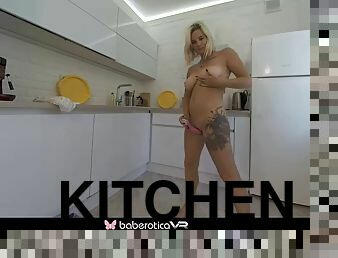 Solo blonde Cindy Key fucks her pussy with a toy in the kitchen in VR
