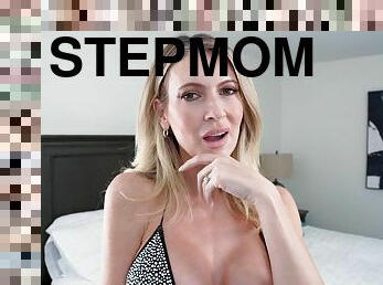 Taking Social Media Pictures Of Stepmom Ends In BJ And Sex - Big tits