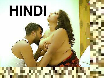 Desi naukar Makan Malkin ne Khub ghapa Ghap Choda ( Hindi Audio )