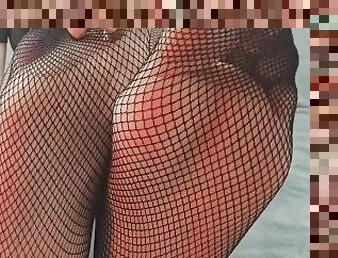 Fishnet thighs Footfetish