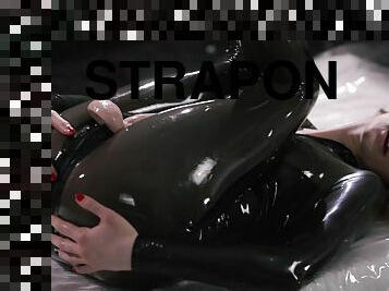 Strap Less Dildo - Full Latex Suit Strapon Solo Merry P - Lesbian