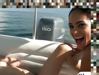 College teen girls enjoyed nasty foursome on speed boat