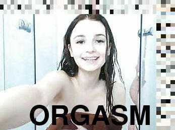 mandi, mastubasi, orgasme, vagina-pussy, kurus, permainan-jari, amerika, ketat, cantik, mandi-shower