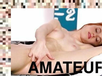 masturbācija-masturbation, amatieris, pusaudzis, spēļmanta, rudmate, solo, niecīgs