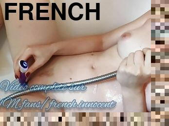 baignade, masturbation, amateur, babes, ados, française, blonde, douche, solo, innocent