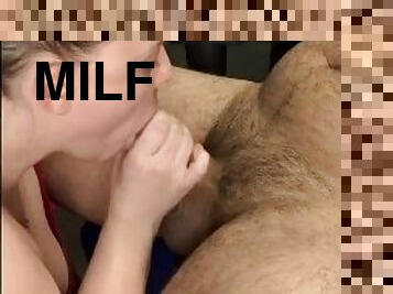MILF Wife Gives Blow Job and Gets Cum In Her Eye - Facial