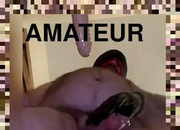 Anal Steve in his first ass to mouth video as he eats his own cum from the dildo he had in his ass