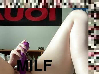 masturbation, orgasm, amatör, milf, leksak, mamma, mor, petit, ensam, små-bröst