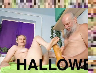 Funny Pumpkin Footjob