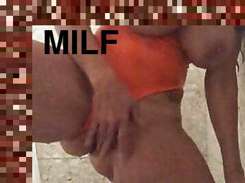 MILF AA shower2