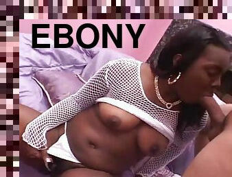 Ebony skank gets nailed by some dude