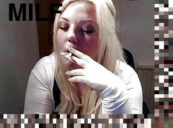 milf, bbw, knubbig, blond, söt, fetisch, rökning