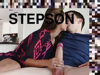 Hot mom teaches stepson how to jerk and pulls down his pants!