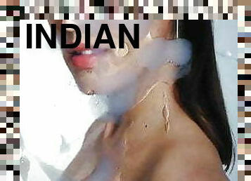 Sexy Indian bhabhi yami quickie cum tribute 