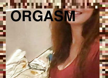 rusikaga, masturbatsioon, orgasm, pissimine, julm