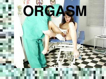 Gyno orgasm & medical fetish