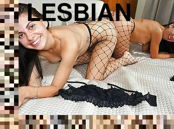 Dayana Kamil and Katty West use sex toys on each other in a hot lesbian show - Baberotica