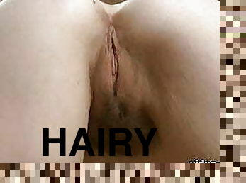 Hot and hairy mature coochie