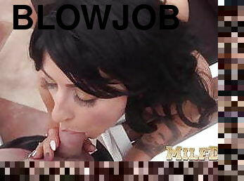 Tattooed Roxxxie Blakhart pounded hard doggystyle POV