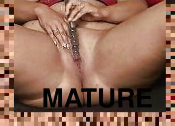 culi, tettone, maturi, mammine-mature, tedesche, donne-grasse-e-belle, scopate, naturali, peni-finti, bocce